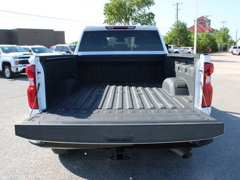 Used 2024 Chevrolet Silverado 2500 Custom w/ Custom Value Package AWD/4WD image 7