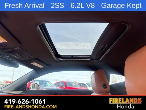 Used 2017 Chevrolet Camaro SS RWD image 33