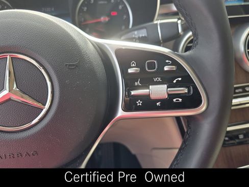 Used 2022 Mercedes-Benz GLC 300 4MATIC image 27