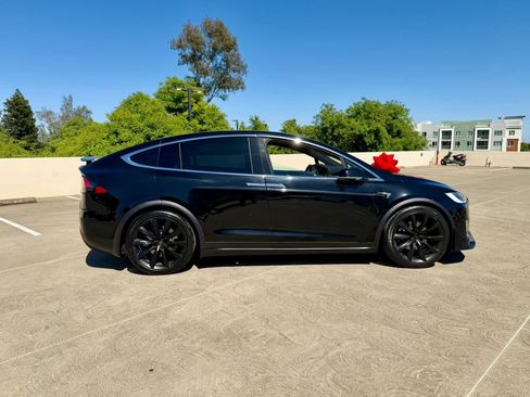 Used 2019 Tesla Model X 100D AWD/4WD image 38