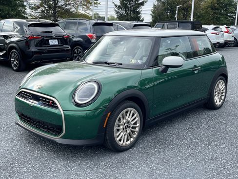 New 2026 MINI Cooper S image 1