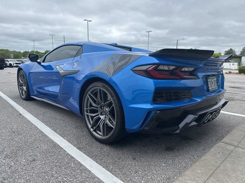 Used 2026 Chevrolet Corvette Z06 RWD image 3