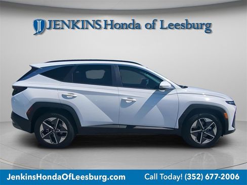 Used 2025 Hyundai Tucson SEL image 2