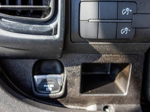 Used 2023 RAM ProMaster 2500 FWD image 30