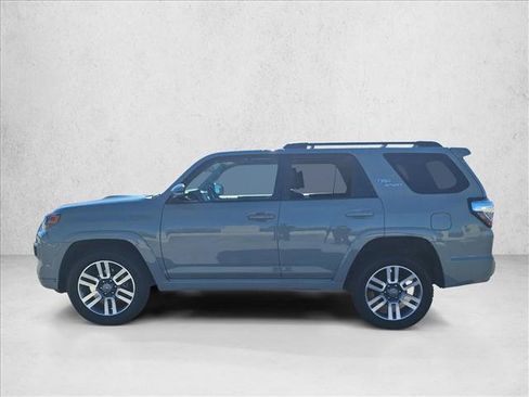 Used 2022 Toyota 4Runner TRD Sport image 8