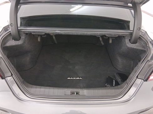 Used 2022 Nissan Maxima SR w/ Sport Mat Group image 26