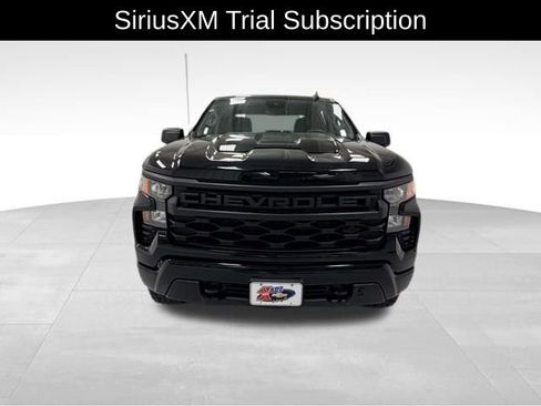 Certified 2025 Chevrolet Silverado 1500 Custom Trail Boss w/ Midnight Edition image 9