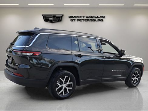 Used 2024 Jeep Grand Cherokee L Limited w/ Trailer Tow Package RWD image 5