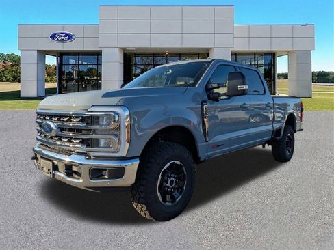 New 2026 Ford F350 Lariat w/ Tremor Off-Road Package AWD/4WD image 8