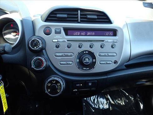 Used 2012 Honda Fit image 12