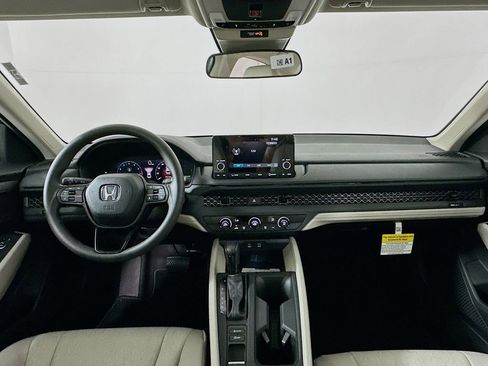 Used 2025 Honda Accord LX image 3