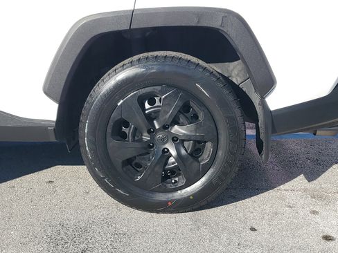 Used 2024 Toyota RAV4 LE image 26