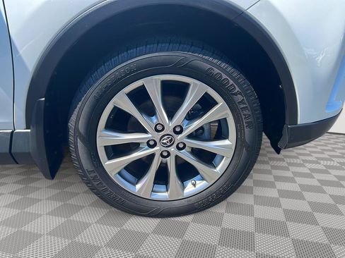 Used 2018 Toyota RAV4 Limited w/ All Weather Liner Package AWD/4WD image 20