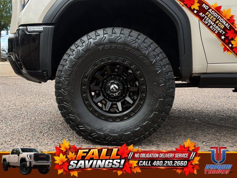 Used 2026 GMC Sierra 2500 AT4X AWD/4WD image 10