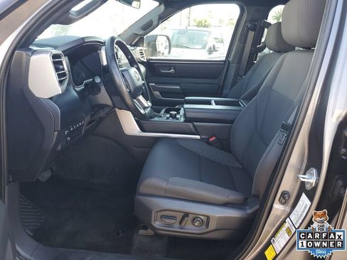 Used 2025 Toyota Tundra SR5 w/ SR5 Convenience Package AWD/4WD image 18