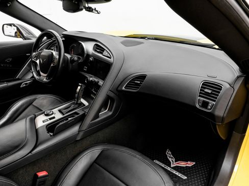 Used 2017 Chevrolet Corvette Grand Sport image 12