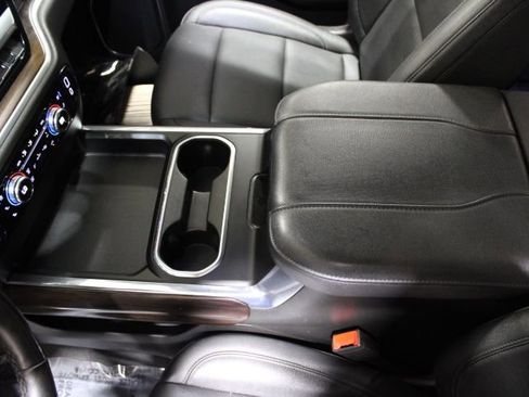 Used 2024 GMC Sierra 2500 SLT w/ SLT Convenience Package image 13