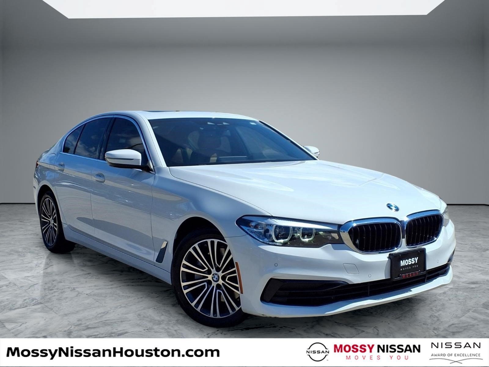 Used 2020 BMW 530i w/ Convenience Package RWD image 1