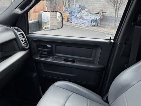 Used 2022 RAM 3500 Tradesman w/ Chrome Appearance Group image 27