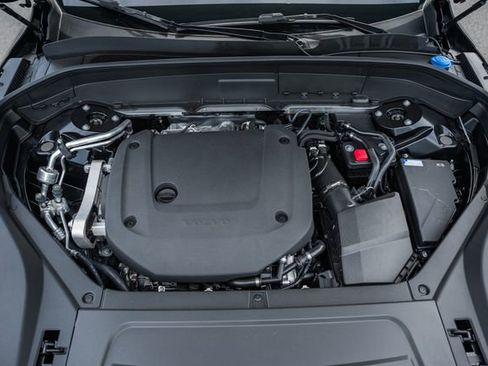 New 2026 Volvo XC90 B6 Plus w/ Protection Package Premier AWD/4WD image 19