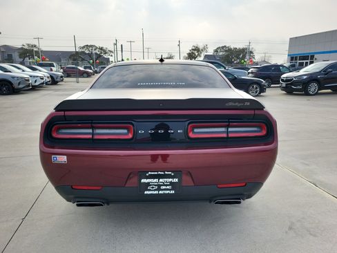 Used 2022 Dodge Challenger R/T Scat Pack w/ T/A Package image 6
