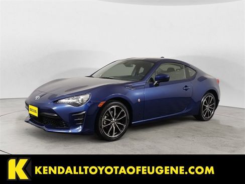 Used 2018 Toyota 86 image 1