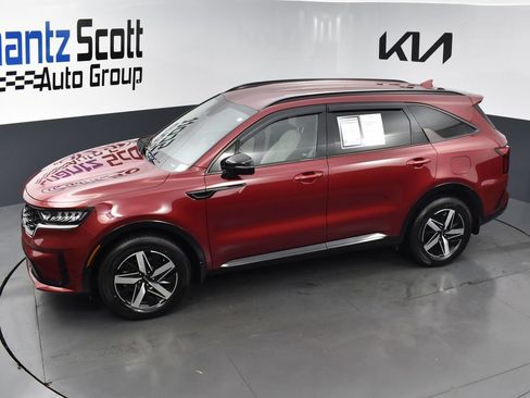 Used 2022 Kia Sorento S FWD image 10