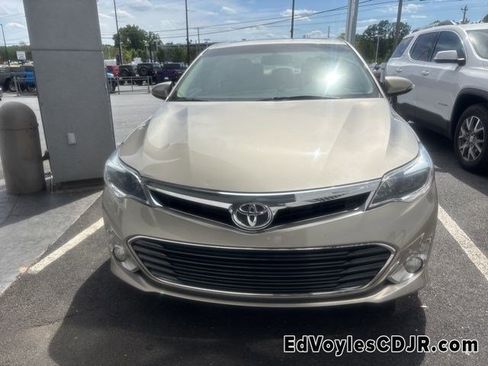Used 2014 Toyota Avalon XLE Touring image 2