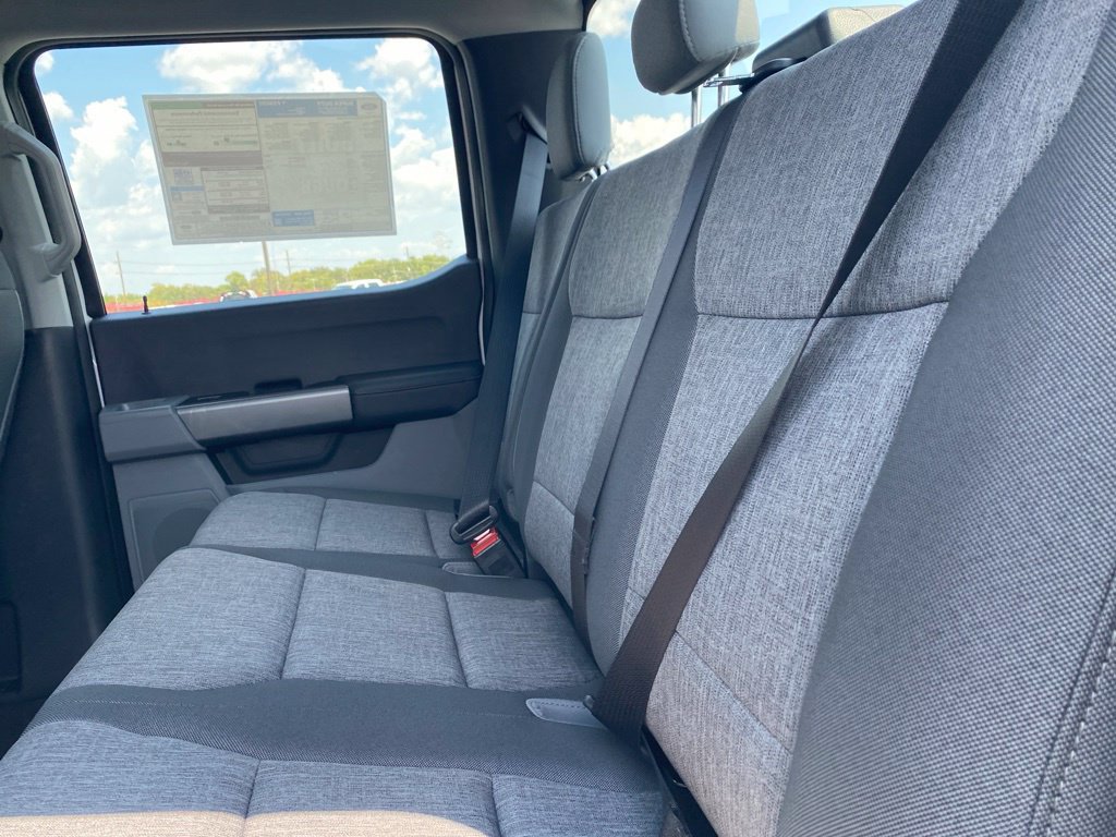New 2026 Ford F250 XL w/ STX Appearance Package AWD/4WD image 30