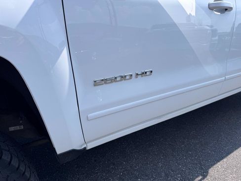 Used 2019 Chevrolet Silverado 2500 LT w/ Z71 Package, Off-Road AWD/4WD image 41