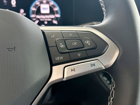 New 2026 Volkswagen Tiguan S FWD image 18