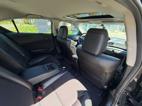 Used 2013 Acura ILX FWD image 15