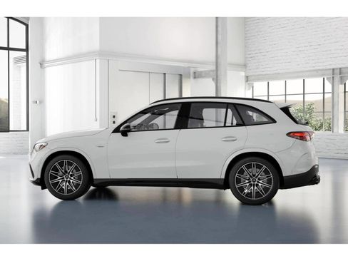Used 2025 Mercedes-Benz GLC 43 AMG 4MATIC image 32