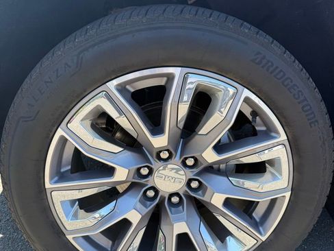 Used 2023 GMC Sierra 1500 Denali AWD/4WD image 18