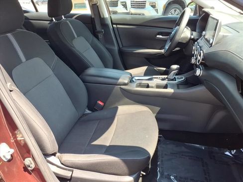 Used 2025 Nissan Sentra SV FWD image 26
