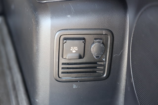 Used 2023 Toyota 4Runner Limited AWD/4WD image 11