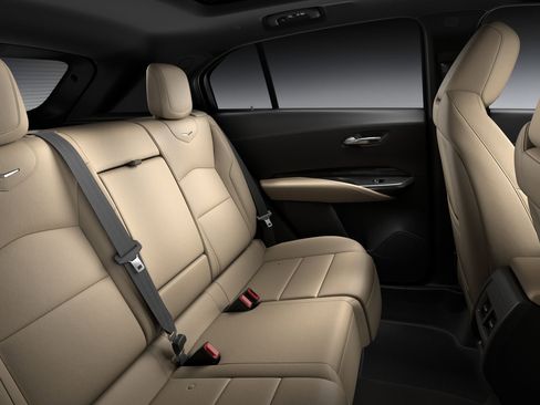 New 2024 Cadillac XT4 Luxury w/ Cold Weather Package image 36