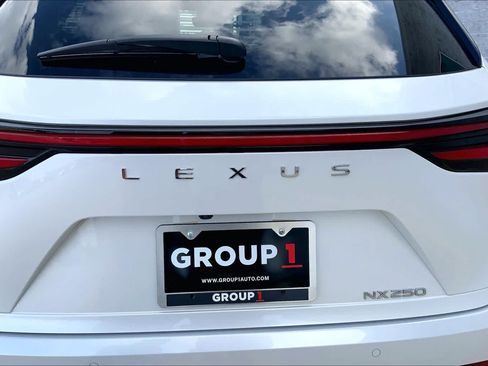 Used 2025 Lexus NX 250 FWD w/ Towing Package (2000 Lbs) image 10