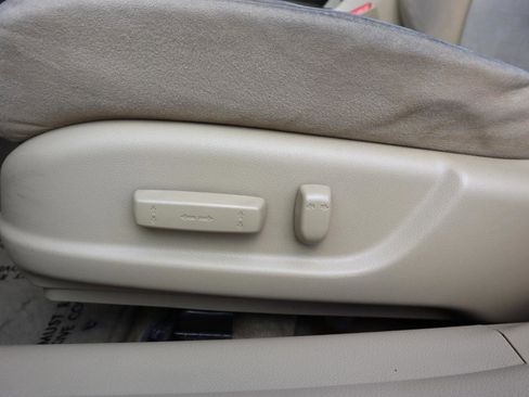 Used 2010 Honda Accord LX-P image 16