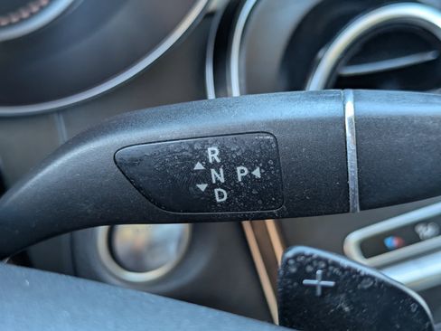 Used 2019 Mercedes-Benz GLC 300 image 29