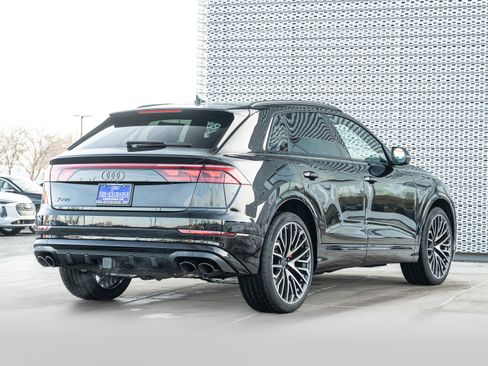 New 2026 Audi SQ8 Prestige image 4