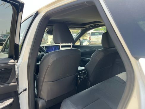 Used 2024 Lexus RX 350 Premium w/ Accessory Package (Z1) FWD image 17