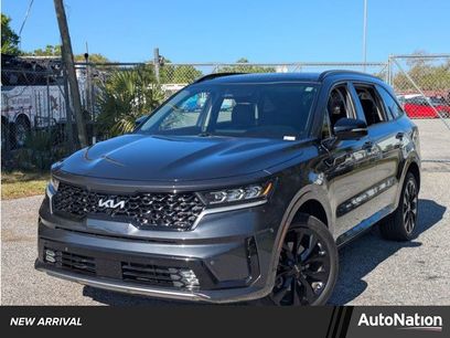 Used 2023 Kia Sorento SX