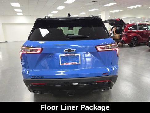 Used 2026 Chevrolet Equinox RS w/ LPO, Floor Liner Package FWD image 4