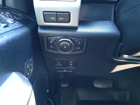 Used 2020 Ford F350 Lariat w/ Lariat Ultimate Package image 27