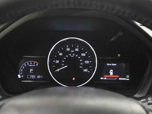 Used 2019 Honda HR-V Touring image 27