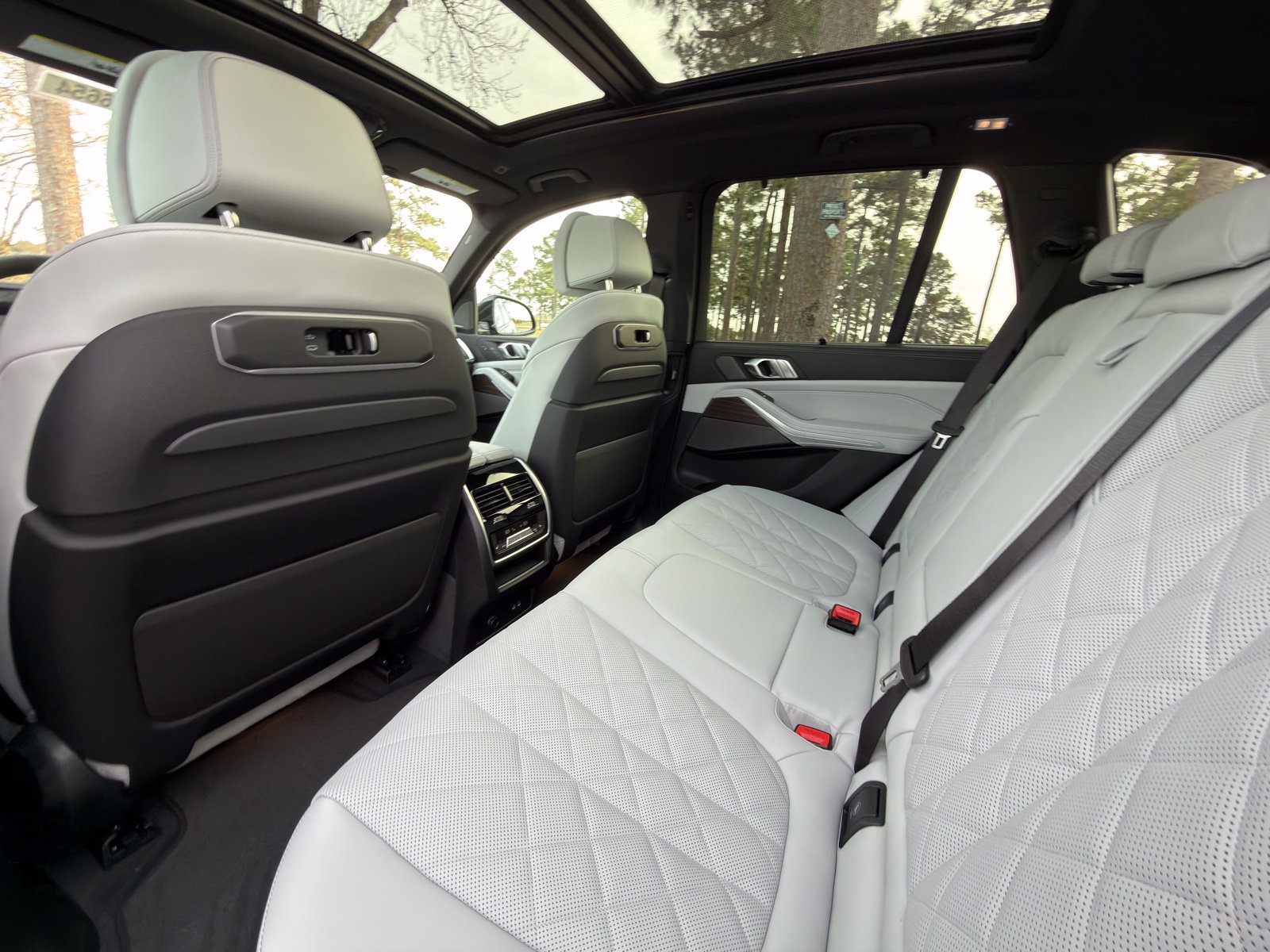 New 2026 BMW X5 xDrive40i w/ Executive Package AWD/4WD image 15