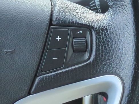 Used 2008 Saturn Vue XR w/ Premium Trim Package FWD image 24