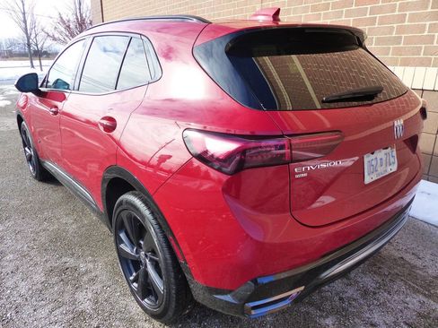 Used 2025 Buick Envision Sport Touring image 7