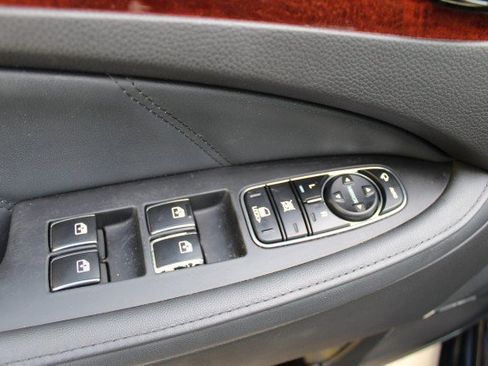 Used 2016 Hyundai Equus RWD image 34